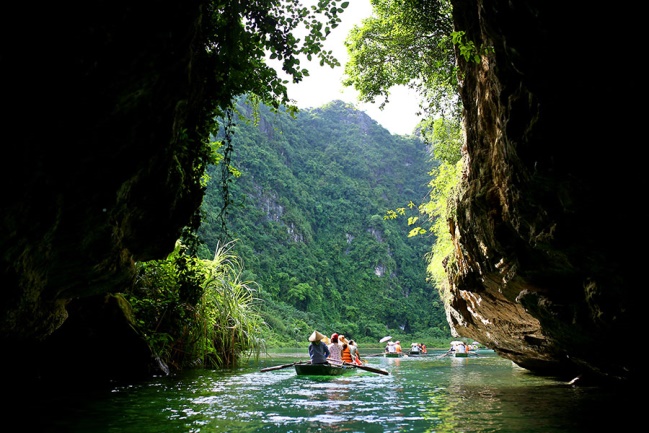TOUR HÀ NỘI - TRÀNG AN - HẠ LONG - YÊN TỬ 4 NGÀY 3 ĐÊM upload/attachment/thumb/4902image003-jpg.jpeg